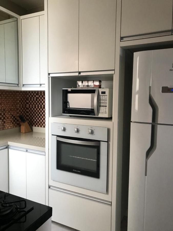 מטיניוס Lindo Apartamento Com Vista Para O Mar מראה חיצוני תמונה